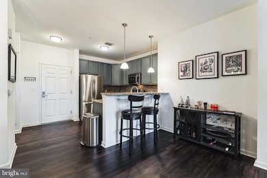 Grande at Riverview unit 3120, Conshohocken, PA 19428 - photo 5