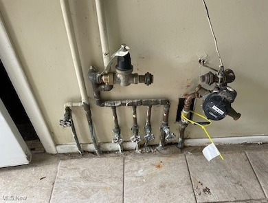 8768 Parkdale Dr, North Royalton, OH 44133 - photo 6