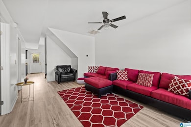 165 Waterford Lake Dr, Calera, AL 35040 - photo 2