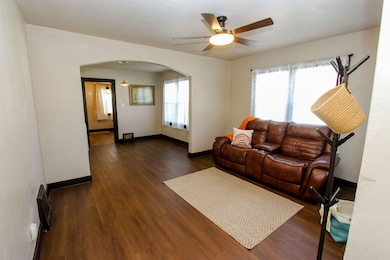 719 Goodland Ave, South Bend, IN 46628 - photo 6