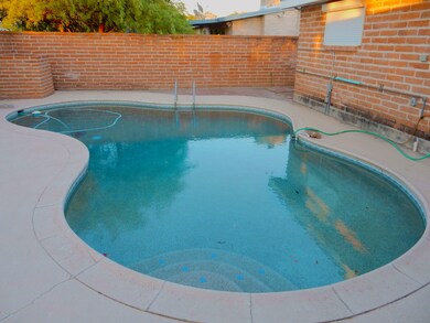 MLS POOL 1