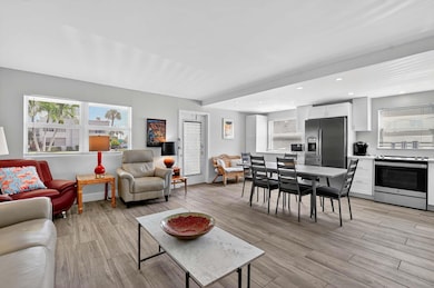 360 Flanders H, Delray Beach, FL 33484 - photo 5