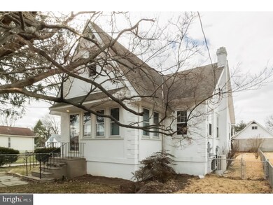 225 Lagrange Ave, Essington, PA 19029 - photo 4