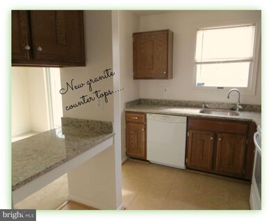 117 Sandhill Rd, Essex, MD 21221 - photo 6