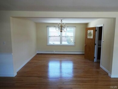 441 N Ott St, Allentown, PA 18104 - photo 5