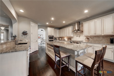 2126 Ranch Loop Dr, New Braunfels, TX 78132 - photo 7