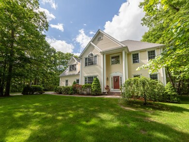 26 Broad Acres Farm Rd, Medway, MA 02053 - photo 2