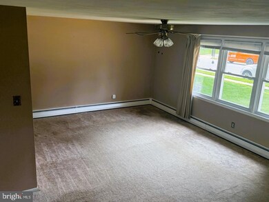 122 S Dillwyn Rd, Newark, DE 19711 - photo 2