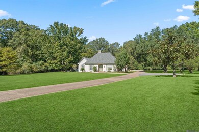 1017 Hunters Run Ave, Zachary, LA 70791 - photo 3