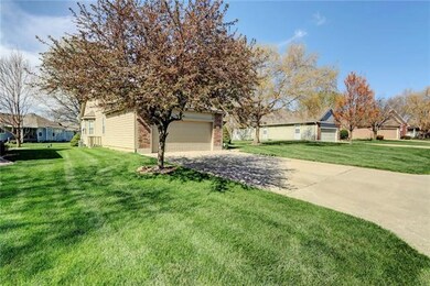606 Meadowlark Dr, Raymore, MO 64083 - photo 2