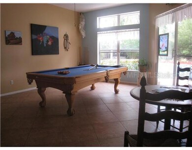 8203 Chelsworth Dr, Orlando, FL 32835 - photo 3