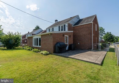 528 Holmes Rd, Morton, PA 19070 - photo 6