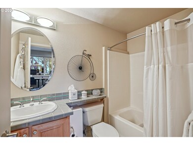 Bathroom, Attached