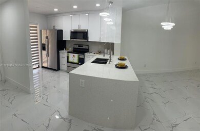 400 Club Cir unit 2020, Boca Raton, FL 33487 - photo 4