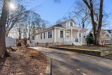 28 Van Norden Rd, Woburn, MA 01801 - photo 3