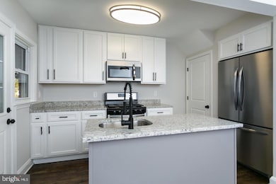 2145 Redthorn Rd, Middle River, MD 21220 - photo 6