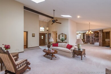 2616 Chapel Hill Rd, Bartlesville, OK 74006 - photo 5