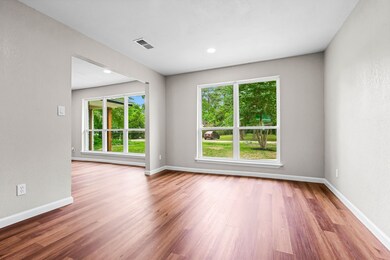 7308 Vinson St, Houston, TX 77088 - photo 4