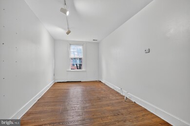 258 S 9th St unit 2F, Philadelphia, PA 19107 - photo 4