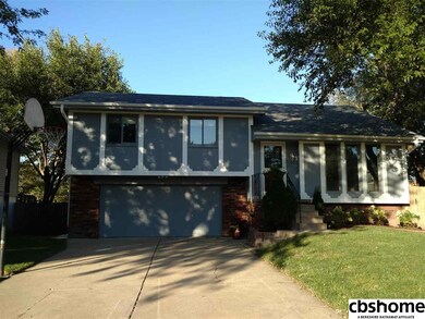 13121 Boyd Cir, Omaha, NE 68164 - photo 2