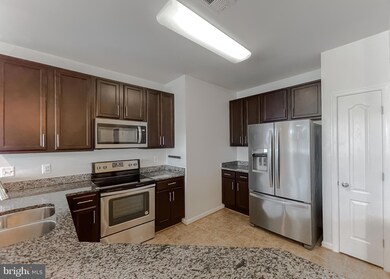 23540 F D R Blvd unit 303, California, MD 20619 - photo 7