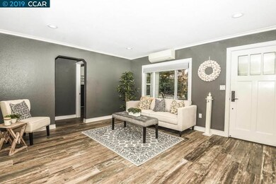Dual-paned windows, wood-look tile & ductless A/C 