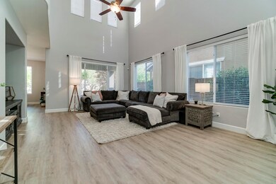 005-3352ECheyenne-Gilbert-AZ-85296-small
