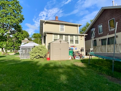 554 S Mcalister Ave, Waukegan, IL 60085 - photo 2