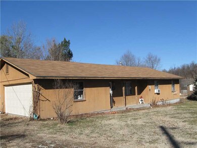 1423 Brush Creek Rd, Springdale, AR 72762 - photo 2