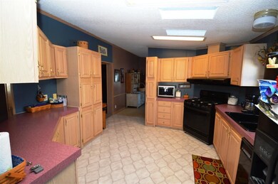 1287 Alhambra Ave, Frankfort, IN 46041 - photo 6