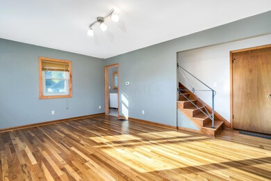 4311 Blythe Rd, Columbus, OH 43224 - photo 5