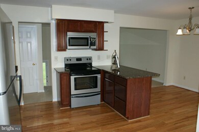 6602 Seneca Ln, Sykesville, MD 21784 - photo 4