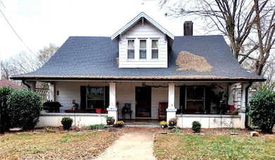 623 4th Ave SW, Hickory, NC 28602 - photo 2