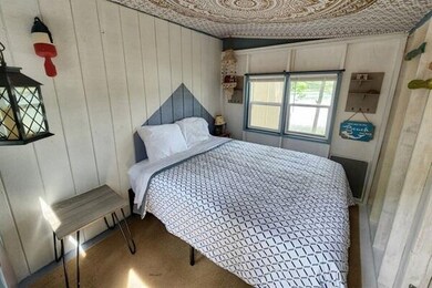 Crystal Clear 2nd bedroom pic