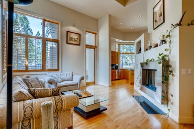 08 Living Room