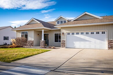 37 Bruyer Way Loop