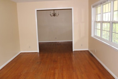 908 Glenwood St, Dothan, AL 36301 - photo 2