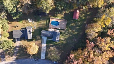 3222 Martin Dr SW, Lilburn, GA 30047 - photo 4