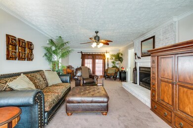 141 Longwood Dr, Shelbyville, TN 37160 - photo 5