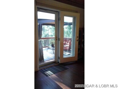 DINNING RM TO DECK