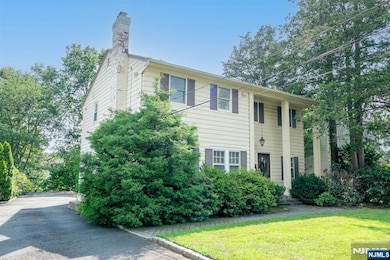 232 W Midland Ave, Paramus, NJ 07652 - photo 3