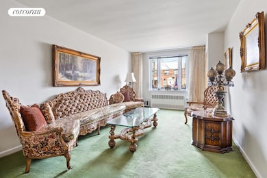 61-18 69th Ln, Flushing, NY 11379 - photo 5