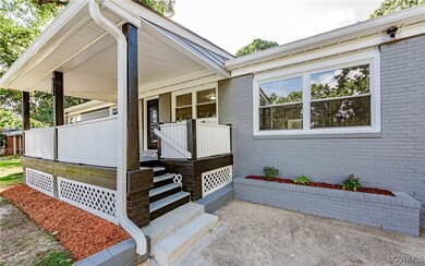 Property entrance with a porch