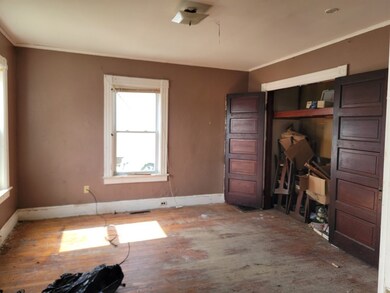 5-7 Hayes Ave, Greenfield, MA 01301 - photo 3