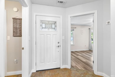 521 Harrison Cir, Dayton, IN 47941 - photo 4