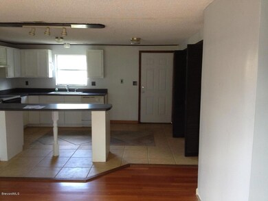 Living/ Dining Room