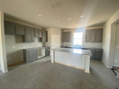 1041 Flagstone Dr, Weatherford, TX 76085 - photo 5