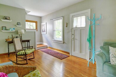 Spacious living room