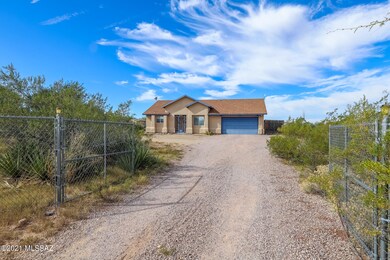 1091 N Laney Dr, Vail, AZ 85641 - photo 2