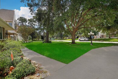 882 W 41st St, Houston, TX 77018 - photo 3